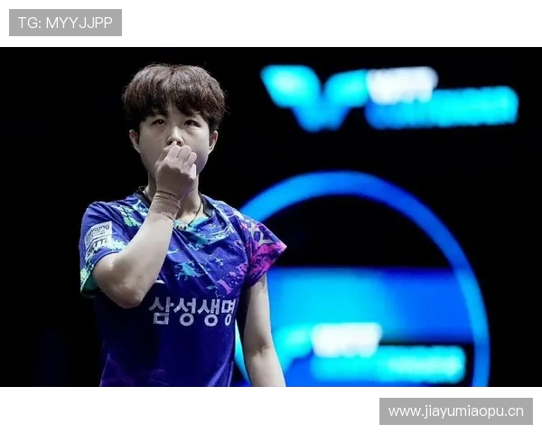 尹俊书头球击中立柱陈城云飞身门线救险定格赛场瞬间关键对决激情