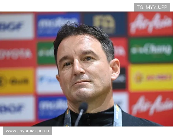 杜杜马萨点赞扬科维奇祝福U23国足情牵中国足球未来发展之路